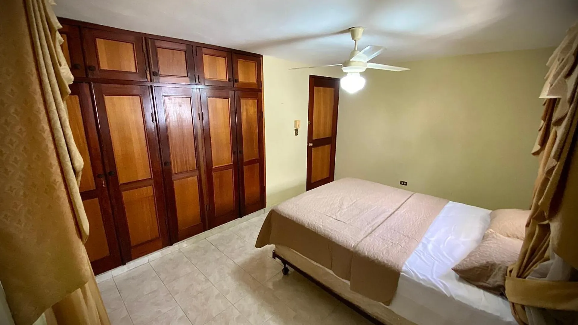 빌라 Home Ensanche Savica de Mendoza